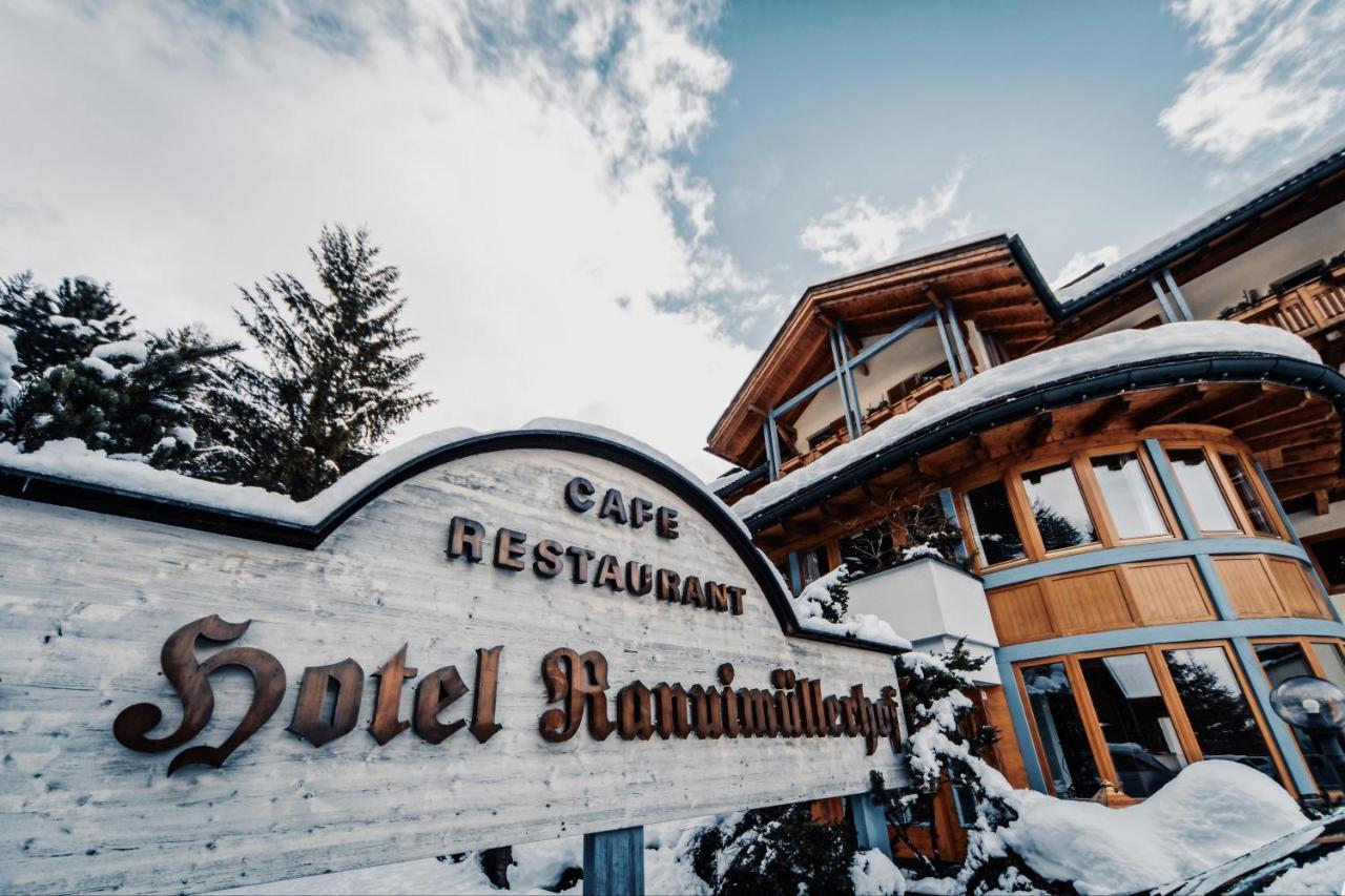 Hotel Ranuimuellerhof Funes  Exterior photo